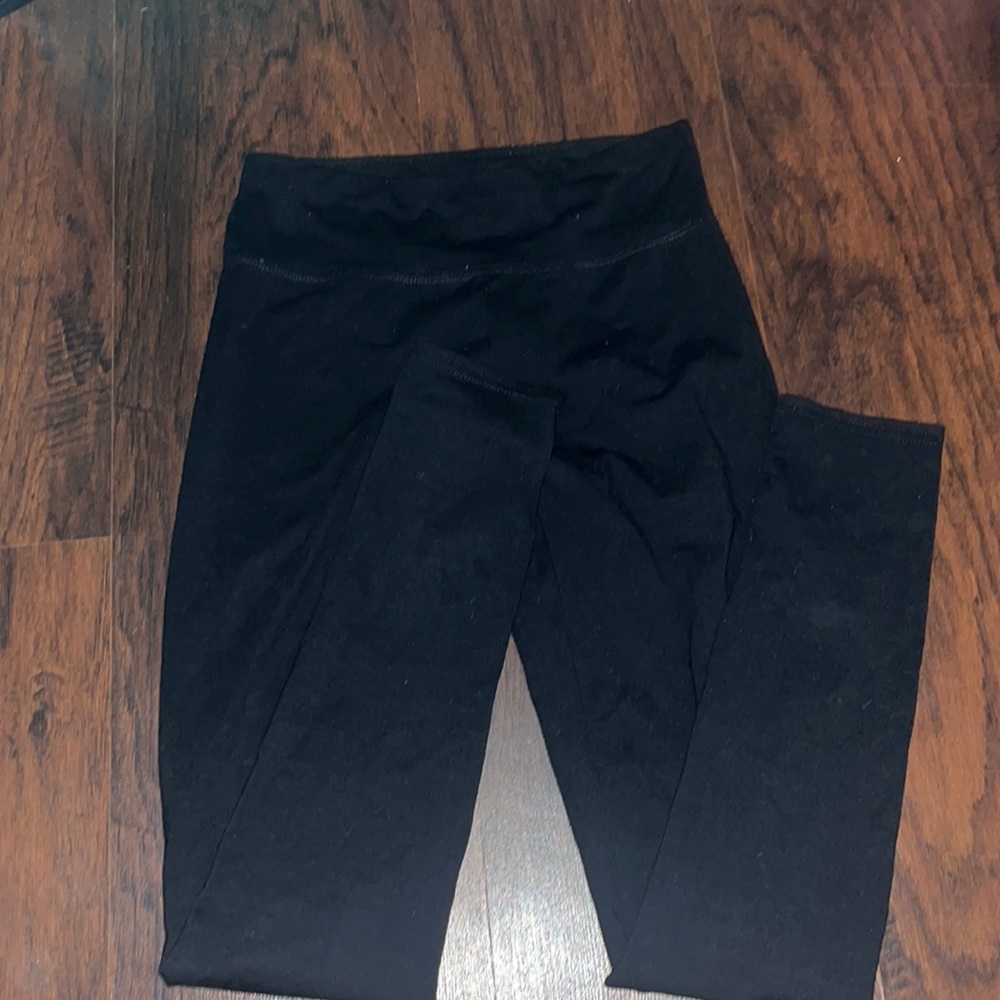 Black leggings